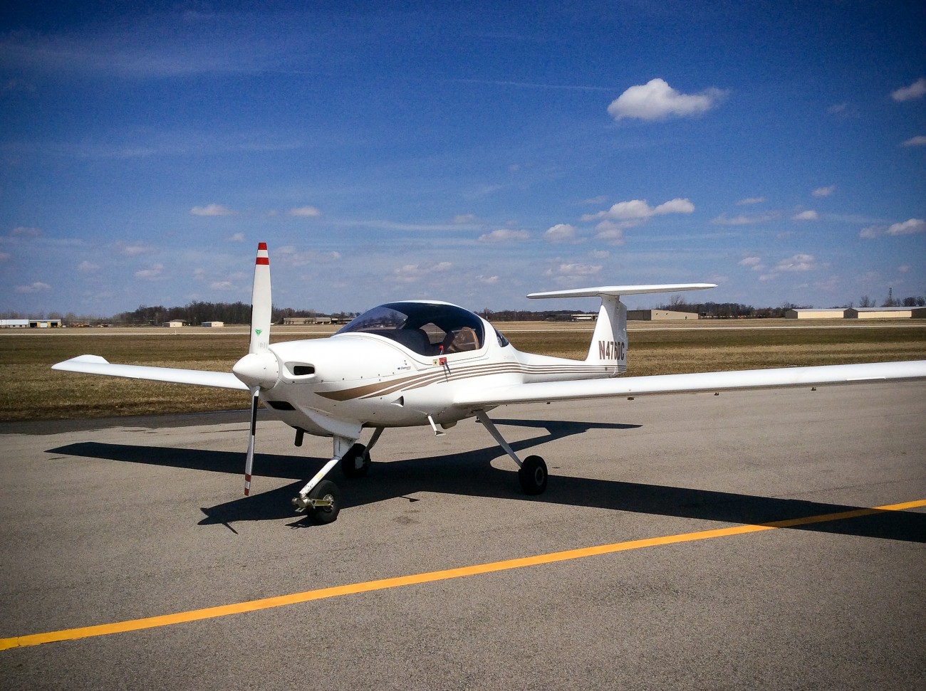 Diamond DA20C1 Eclipse Sweet Aviation