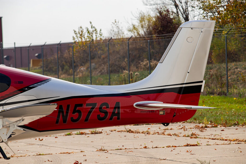Cirrus SR22 GTS